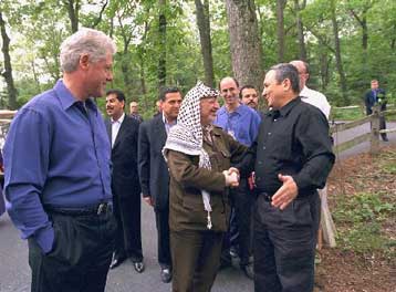 Εντείνονται οι συνομιλίες για το Μεσανατολικό