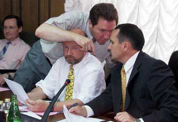 Ακαρπες οι συνομιλίες για το νομοσχέδιο περί ρωσικών περιφερειών