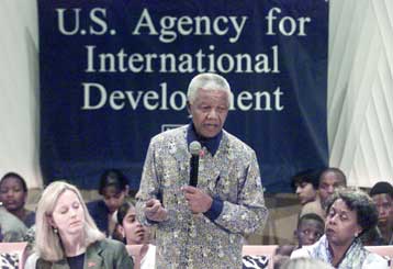 Ολοκληρώθηκε η 13η Διεθνής Διάσκεψη για το AIDS – Ανησυχητικά τα μηνύματα για τη νόσο