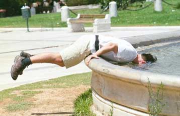 Ιδιαίτερα καυτό καλοκαίρι στην Ελλάδα προβλέπει Βρετανός μετεωρολόγος