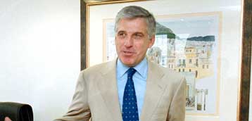 Μετοχοποίηση και αναζήτηση στρατηγικού επενδυτή για την ΑΤΕ