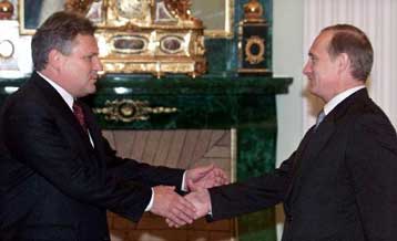 Αναθέρμανση των ρωσοπολωνικών σχέσεων επιχείρησαν Πούτιν και Κβασνιέφσκι στη Μόσχα