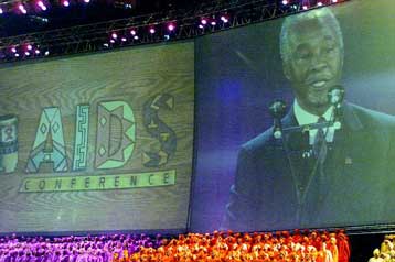 Εν μέσω αντεγκλήσεων άρχισε στη Ν.Αφρική το 13ο Διεθνές Συνέδριο για το ΑIDS