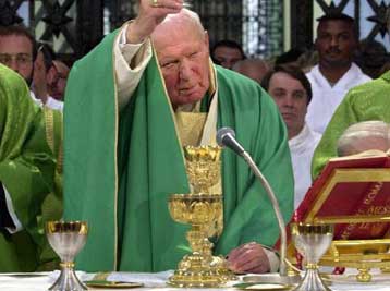 Δριμεία επίθεση του Πάπα στους ομοφυλόφιλους με αφορμή την παρέλασή τους στη Ρώμη