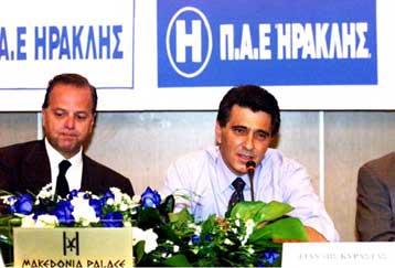 Τον Κωνσταντίνου και τα άλλα αστέρια του παρουσίασε ο Γηραιός