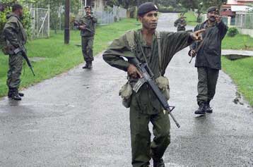 Για δυναμική επέμβαση στο Κοινοβούλιο ετοιμάζεται ο στρατός των Φίτζι