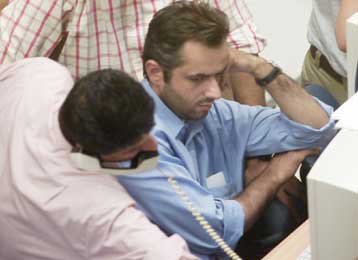 Με νέα πτώση 1,38% έκλεισε την Παρασκευή η Σοφοκλέους