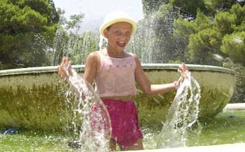 Σύντομο διάλειμμα από τον καύσωνα –  Αλλα δύο θύματα της ζέστης