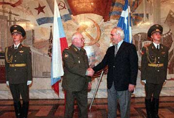 Τουρκία και Κόσοβο συζήτησε ο Τσοχατζόπουλος με Σεργκέγιεφ και Αλέξιο στη Μόσχα