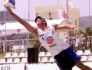 Με έξι ανδρικές ομάδες η Ελλάδα στο ταμπλό του Παγκοσμίου Τουρνουά μπιτς-βόλεϊ