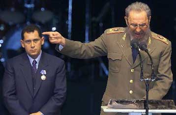 Εθνικό ήρωα χαρακτηρίζει ο Φιντέλ Κάστρο τον πατέρα του Ελιάν