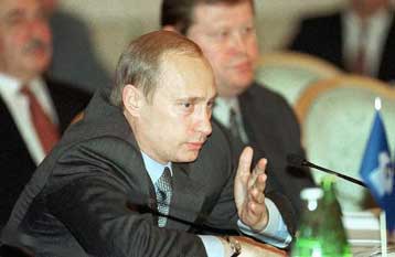 Πούτιν και Ζεμίν σφραγίζουν τη συνεργασία τους κατά της αντιπυραυλικής ασπίδας των ΗΠΑ