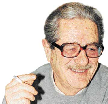 Ο Πρόεδρος της Δημοκρατίας τιμά τον Κώστα Αξελό