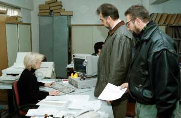 Κομάντος του υπουργείου Εσωτερικών για τον έλεγχο ΟΤΑ και νομαρχιών