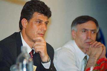 Αποχωρεί ο Θάτσι από τη διοίκηση του Κοσόβου διαμαρτυρόμενος για τη συμφωνία ΟΗΕ-Σέρβων