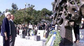 Σύσκεψη στο Μαξίμου για τις γερμανικές αποζημιώσεις