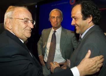 Απέσυρε την υποψηφιότητά της για το Μουντιάλ 2006 η Βραζιλία