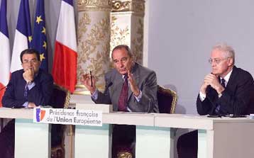 Εξακολουθούν να ισχύουν οι κυρώσεις εναντίον της Αυστρίας