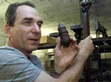 Η λευκή λίστα της ΕΕ για άρση των κυρώσεων κατά γιουγκοσλαβικών εταιρειών