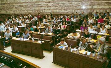 Ολοκληρώνονται την Τρίτη οι εργασίες της Βουλής των Εφήβων