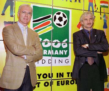 Ο Φέλερ προσωρινός τεχνικός της Γερμανίας – Ο Ντάουμ αναλαμβάνει από το 2001