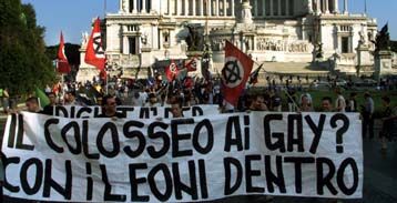 Πορεία νεοφασιστών σκιάζει το φεστιβάλ των ομοφυλόφιλων στη Ρώμη