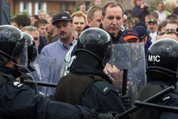 Χωρίς επεισόδια η πορεία των Ενωτικών στη Β.Ιρλανδία