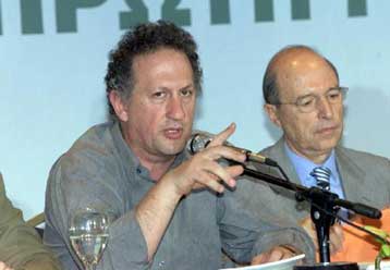 Απευθείας διάλογο κυβέρνησης-Ιεραρχίας προτείνει ο Κ.Σκανδαλίδης