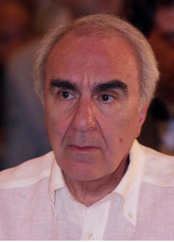 Ολοκληρώθηκε η μεταγραφή του Αλβες στον Ολυμπιακό