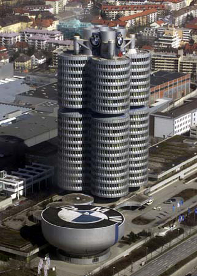 Νέο μοντέλο και νέα παραγωγική μονάδα για την BMW