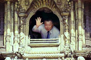 Σε ειρηνευτική συμφωνία με τη Ρωσία πριν από το τέλος του έτους ελπίζει ο Ιάπωνας πρωθυπουργός