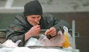 Ελληνική βοήθεια στην πεινασμένη Σερβία