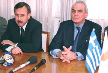 Η συμμετοχή της Κύπρου στον ευρωστρατό είναι αναπόφευκτη – Η Ομάδα των Βρυξελλών στον Κληρίδη