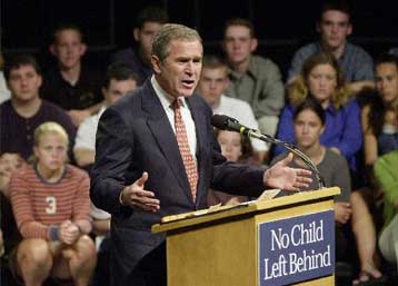 Φυγομαχεί ο Μπους για τις τηλεοπτικές αναμετρήσεις με τον Γκορ