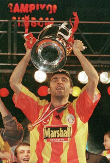 Τίμησε τη Γαλατάσαραϊ ο δήμος Κωνσταντινούπολης