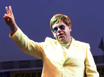 Για δύο συναυλίες τελικά στο Ηρώδειο ο Ελτον Τζον