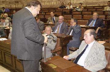 Αρχισε η συζήτηση στη Βουλή για την αναθεώρηση του Συντάγματος