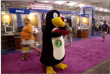 Χείρα βοηθείας στους προγραμματιστές Linux από τιτάνες της πληροφορικής