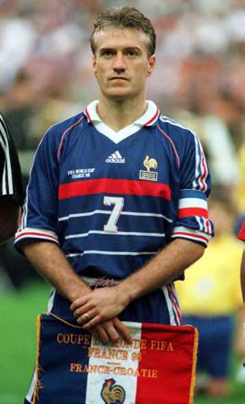 Σταματά από την εθνική Γαλλίας ο Ντεσάμπ