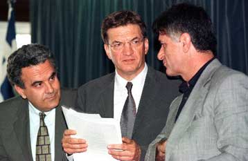 Ομιχλώδες το τοπίο γύρω από την αναγνώριση των ξένων πτυχίων