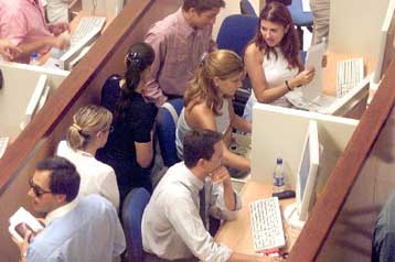 Αντιδρούν οι χρηματιστές στα μέτρα του ΥΠΕΘΟ για νομιμοποίηση του αέρα