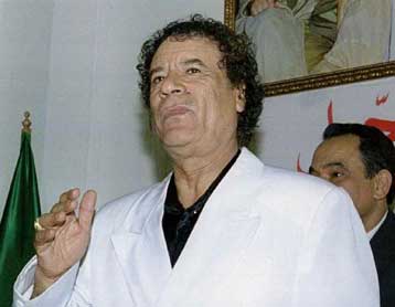 Εφτασαν στη Λιβύη οι έξι απελευθερωθέντες της Αμπού Σαγιάφ