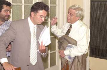 Πρεμιέρα με αμηχανία και ήπιους τόνους από το Θ.Ρουσόπουλο