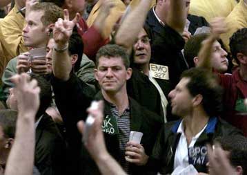 Με κέρδη έκλεισαν τη Δευτέρα Nasdaq και Dow Jones