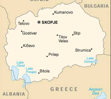 Πυρκαγιά από την ΠΓΔΜ απειλεί ελληνικές περιοχές