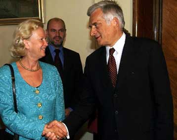 Φιλοευρωπαϊκή στροφή Νορβηγίας και Δανίας – Διεύρυνση έως το 2004 βλέπει η Γαλλία