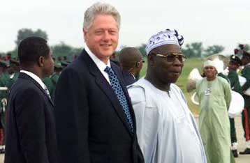 Στην παρουσία Κλίντον στην Τανζανία εναπόκεινται οι ελπίδες για τη λήξη του εμφυλίου στο Μπουρούντι