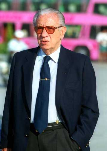 Απεργία σχεδιάζουν οι υπάλληλοι του ξενοδοχείου όπου θα μείνει ο Σάμαρανκ στο Σίδνεϊ