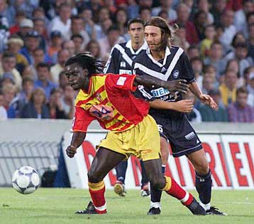 Στην κορυφή του γαλλικού Πρωταθλήματος παραμένει η Λανς