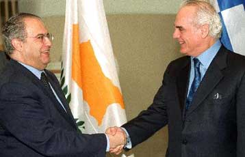 Αθήνα και Λευκωσία συντονίζουν τις ενέργειές τους για τους αγνοουμένους στην Κύπρο